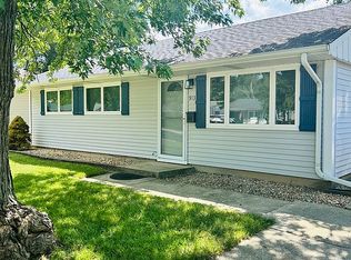 913 Hollyberry Dr, Joliet, IL 60435