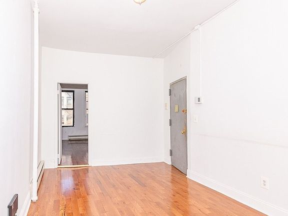 5th image of 311 Troutman St #6P