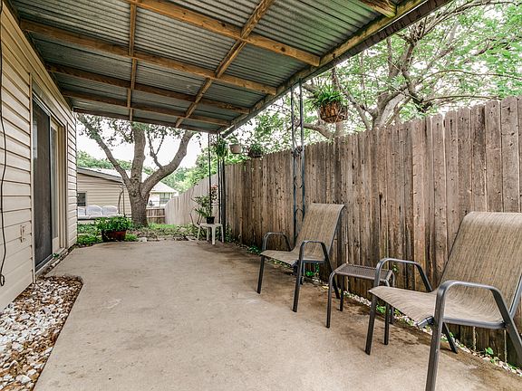 5th image of 523 Trailcrest Dr