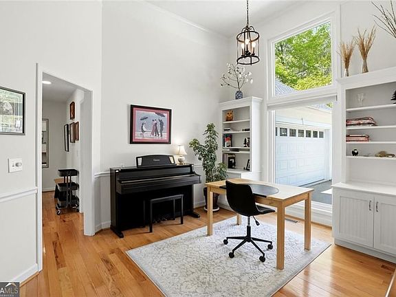 4th image of 4209 Green Ct