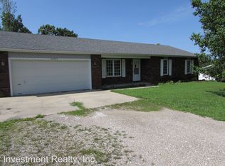 20595 Sedalia Rd, Waynesville, MO 65583