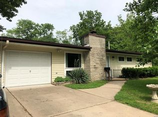 1400 Fournier Dr, Saint Louis, MO