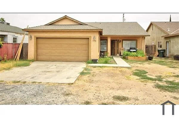 5216 Clark St photo 1