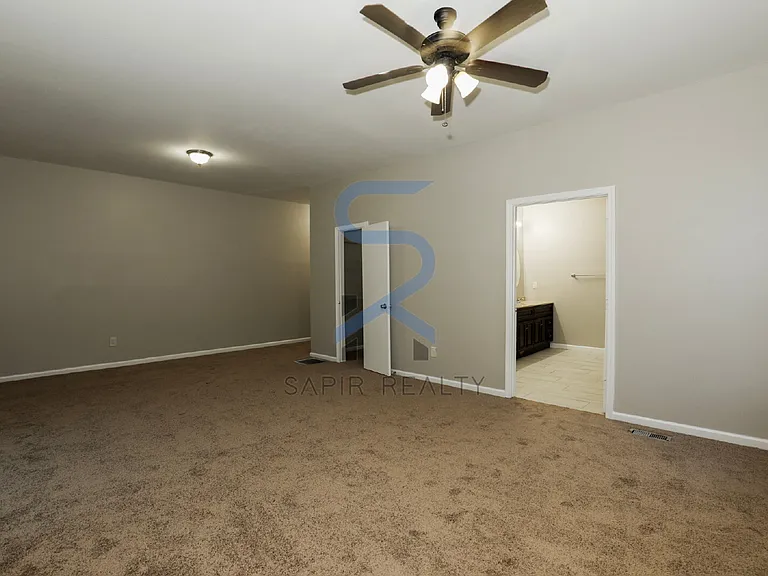 1441 Boulevard Lorraine SW — Photo 13
