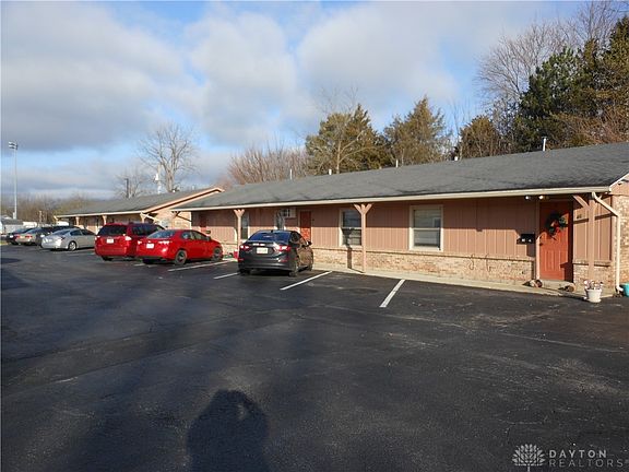 4th image of 212 N Main St