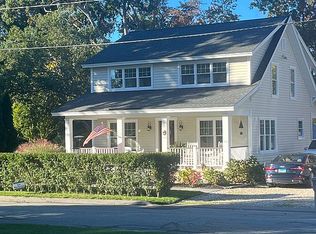 35 Sunset Ave, Niantic, CT 06357