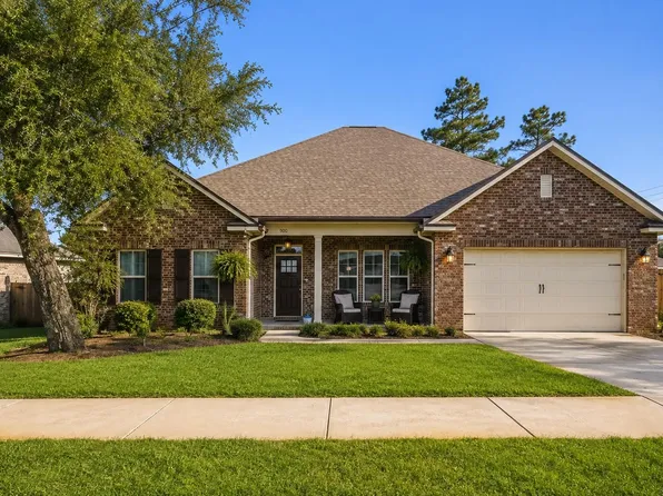 900 Tadpole Ave, Niceville, FL 32578
