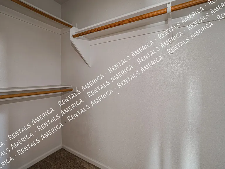7441 W Fleetwood Ln — Photo 28