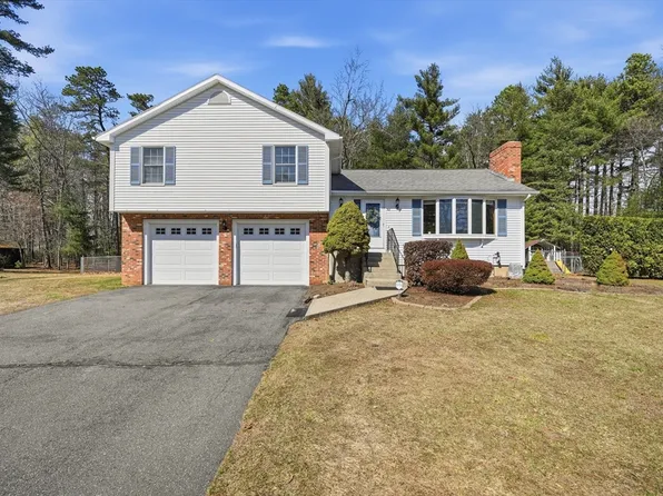 62 Campbell Dr, Easthampton, MA 01027