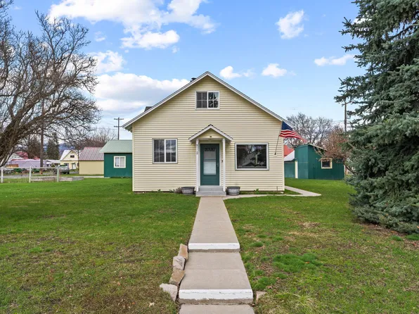 218 W Colville Ave, Chewelah, WA 99109