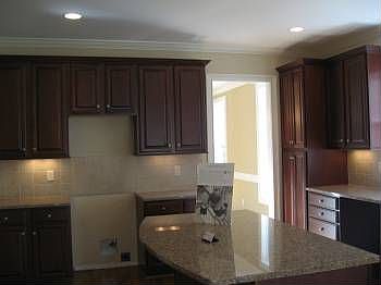 2nd image of 15 Castlemaine Dr