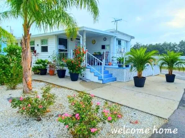 37251 Chancey Rd #70, Zephyrhills, FL 33541