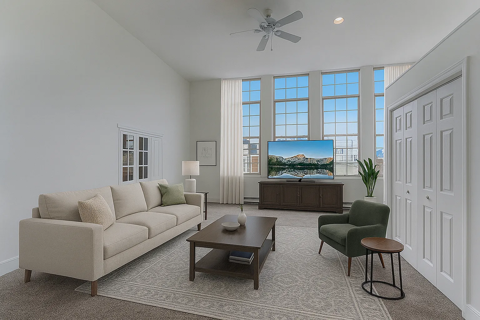 Franklin Manor Apartments — Photo 3