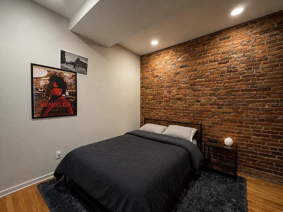 989 Lafayette Ave #2