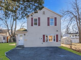 72 Allentown Rd, Parsippany, NJ 07054