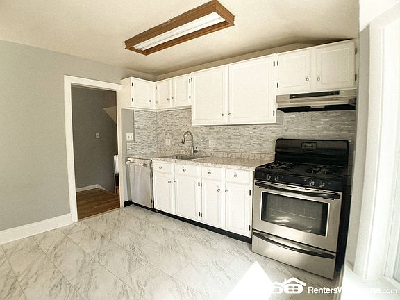 5th image of 13637 Grenoble Dr