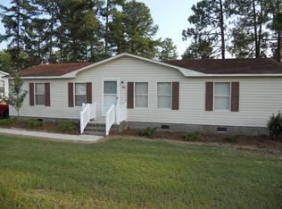 6351 Overhills Rd, Spring Lake, NC 28390