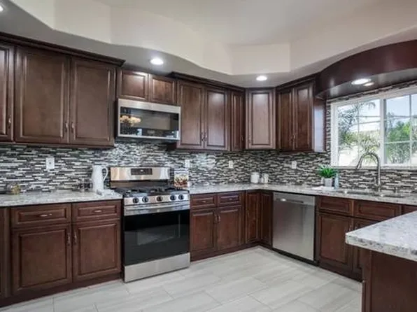 1260 Gertrude St, San Diego, CA 92110
