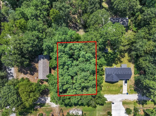 0 Walnut Dr, Montgomery, TX 77356