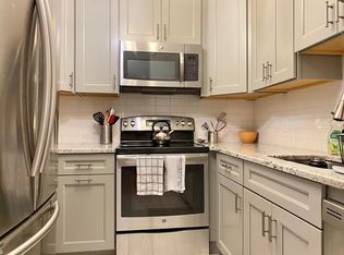 280 Commonwealth Ave APT 104, Boston, MA 02116