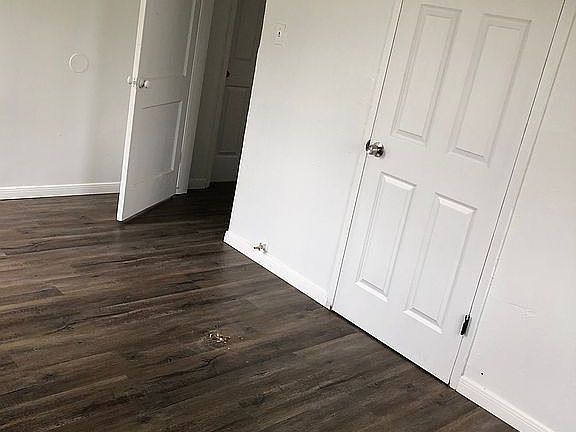 3rd image of 1008 N Ben Jordan St
