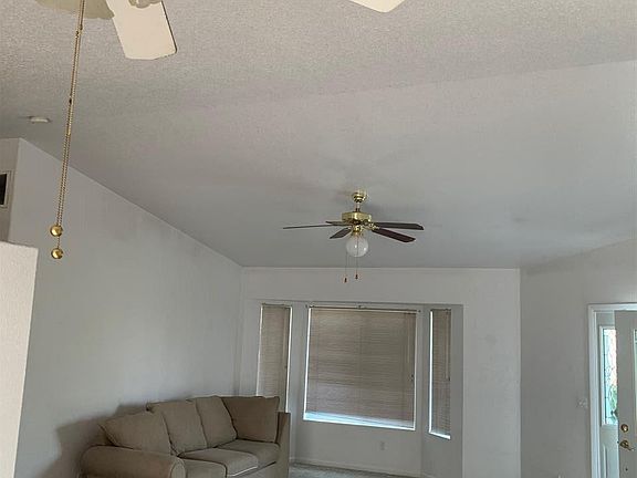4th image of 815 W Monroe Ave