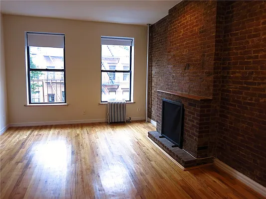 Rented by City & Suburban | media 21