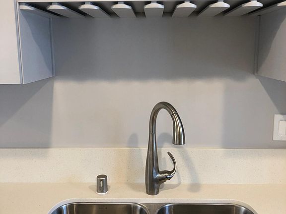 4th image of 3318 S Canfield Ave APT 5