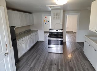 202 Shaw St #3, New London, CT 06320