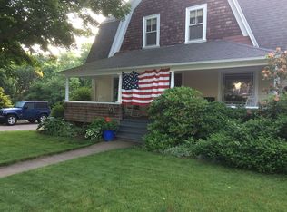 27 Upper College Rd, Kingston, RI 02881