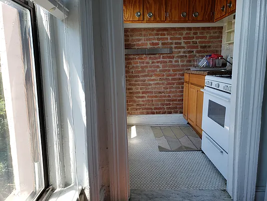 Rented by Avenue Sotheby's International Realty | media 15