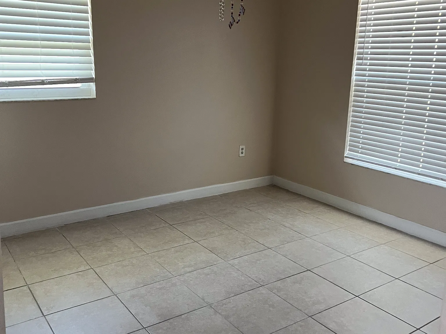 2 bed, 1200 sqft, $1,450 — Photo 3