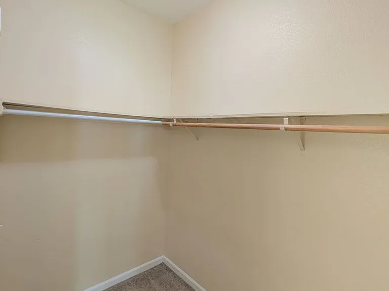 2756 Red Clover Way — Photo 24