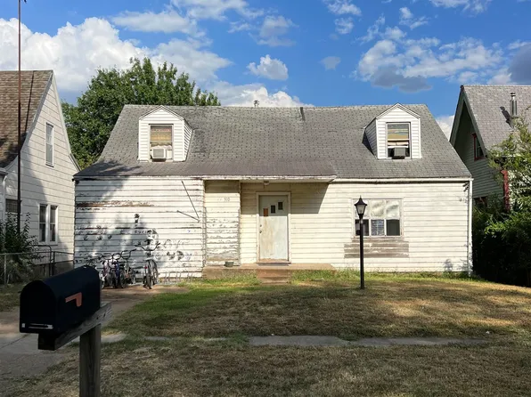 310 S C St, Arkansas City, KS 67005
