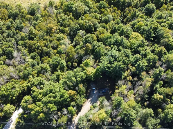 229 Norris Rd, Tay Valley, ON K7H 3C6