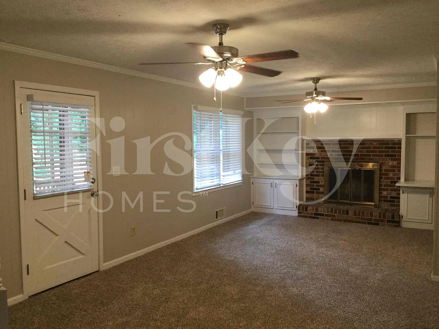 4 bed, 3.0 bath, 2284 sqft, $2,590 — Photo 4