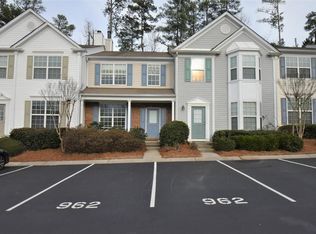 962 Prestwyck Ct, Alpharetta, GA 30004