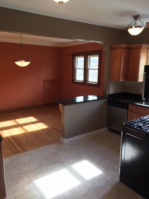 kitchen-dining room