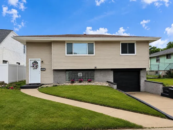 2312 Jennings St, Gary, IN 46404
