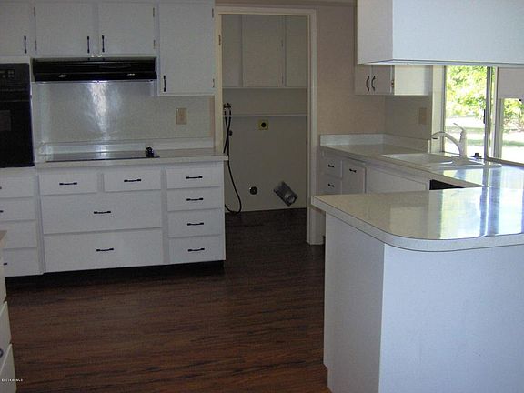 2nd image of 9630 W Shasta Dr