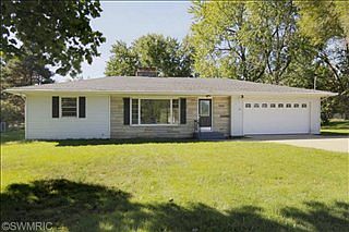 1st image of 47 Boyer Dr