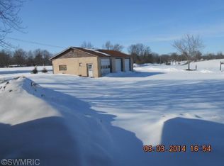 1503 Barron Lake Rd, Niles, MI 49120