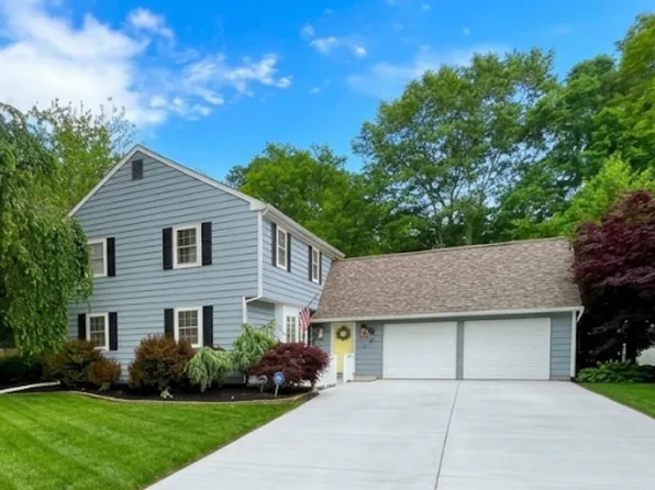 103 Ridge Drive, Toms River, NJ 08753