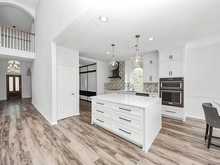 11207 Satin Tail Ln — Photo 18