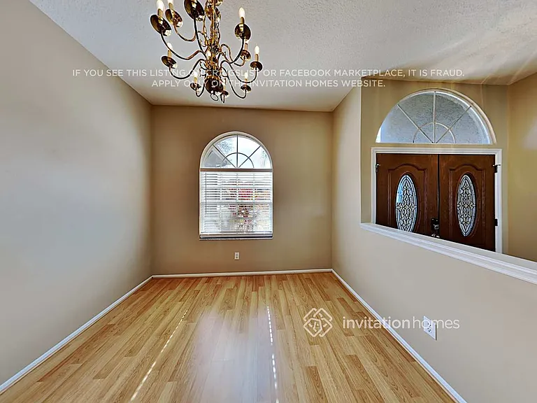 28141 Brokenmead Path — Photo 3