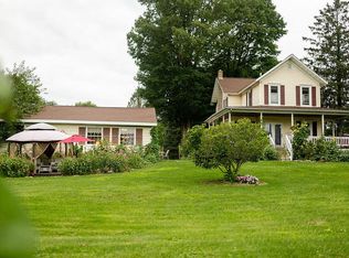 9656 B Dr S, Ceresco, MI 49033