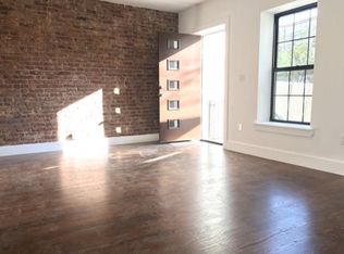 471 E 35th St, Brooklyn, NY 11203