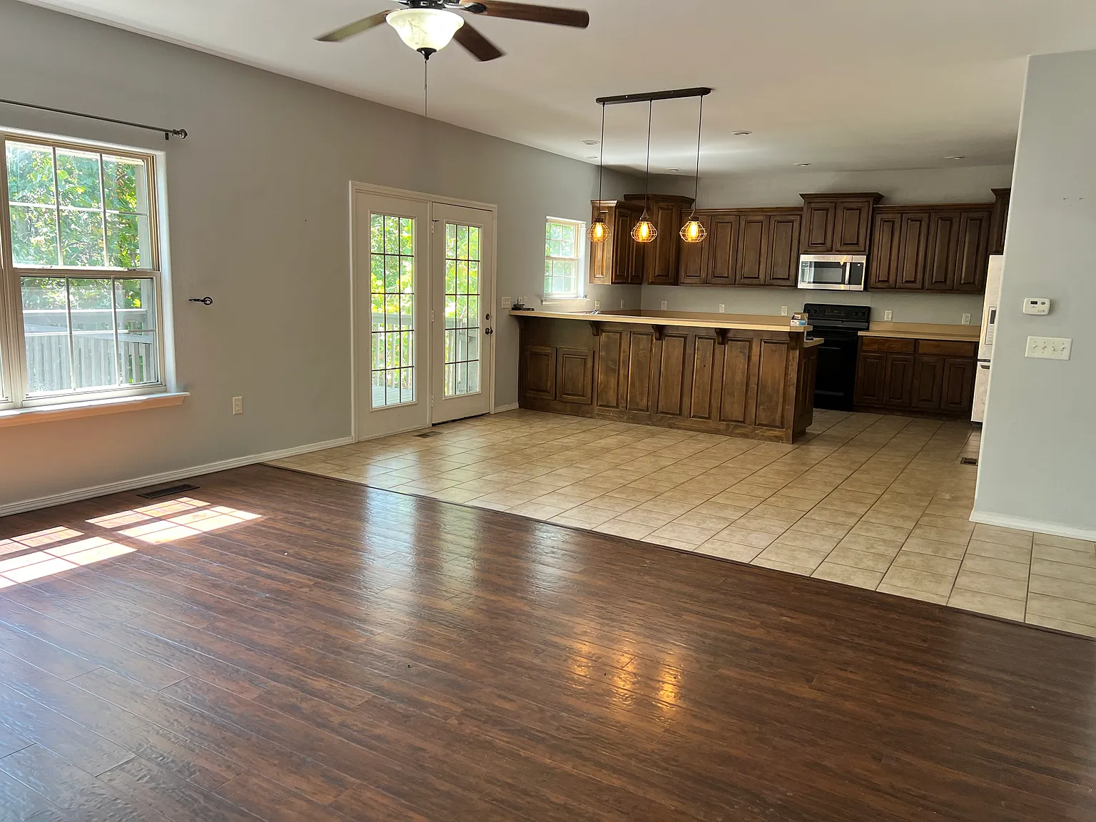 21 Tewkesbury Circle Dr — Photo 3