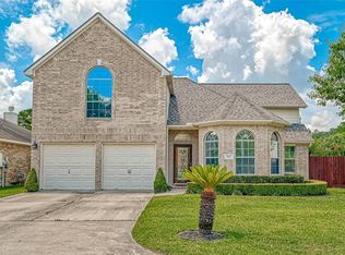 502 Pinewood Ridge Dr, Spring, TX 77386
