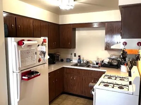 6400 S Narragansett Ave #2A, Chicago, IL 60638